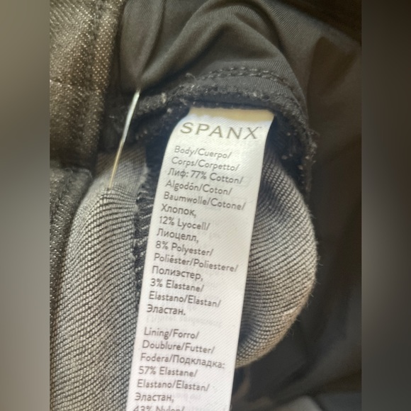 NWT! Spanx Sm ‘Distressed Denim Legging / Jeans’ vintage black 20213R $128 - Picture 14 of 14